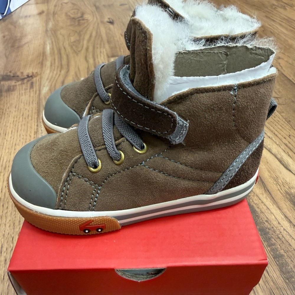 See Kai Run Devon Brown Shearling Sneaker